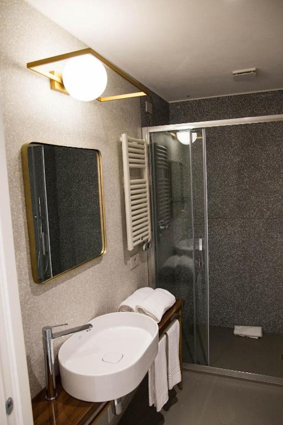 20 Miglia Boutique Hotel 29/32