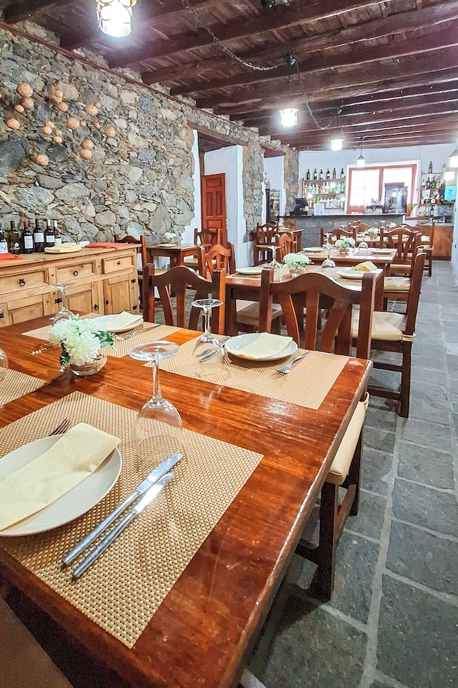 Bentor Rural Hotel 36/50