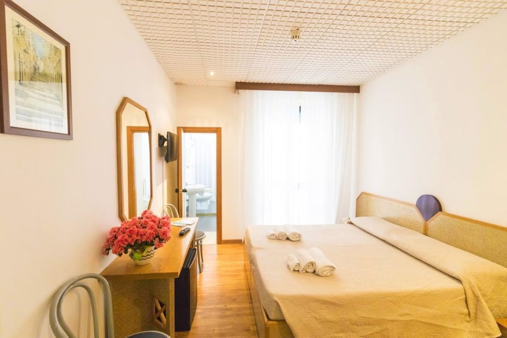 Albergo Palazzo 12/33