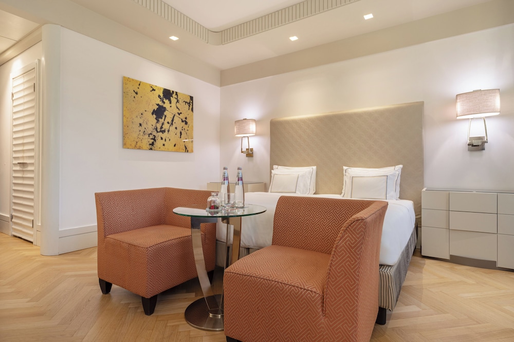 Melia Genova 34/50