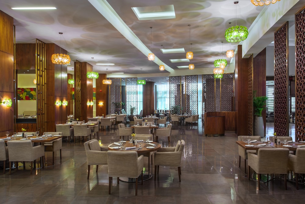 فندق البيلسان(Bay La Sun Hotel & Marina) 49/65