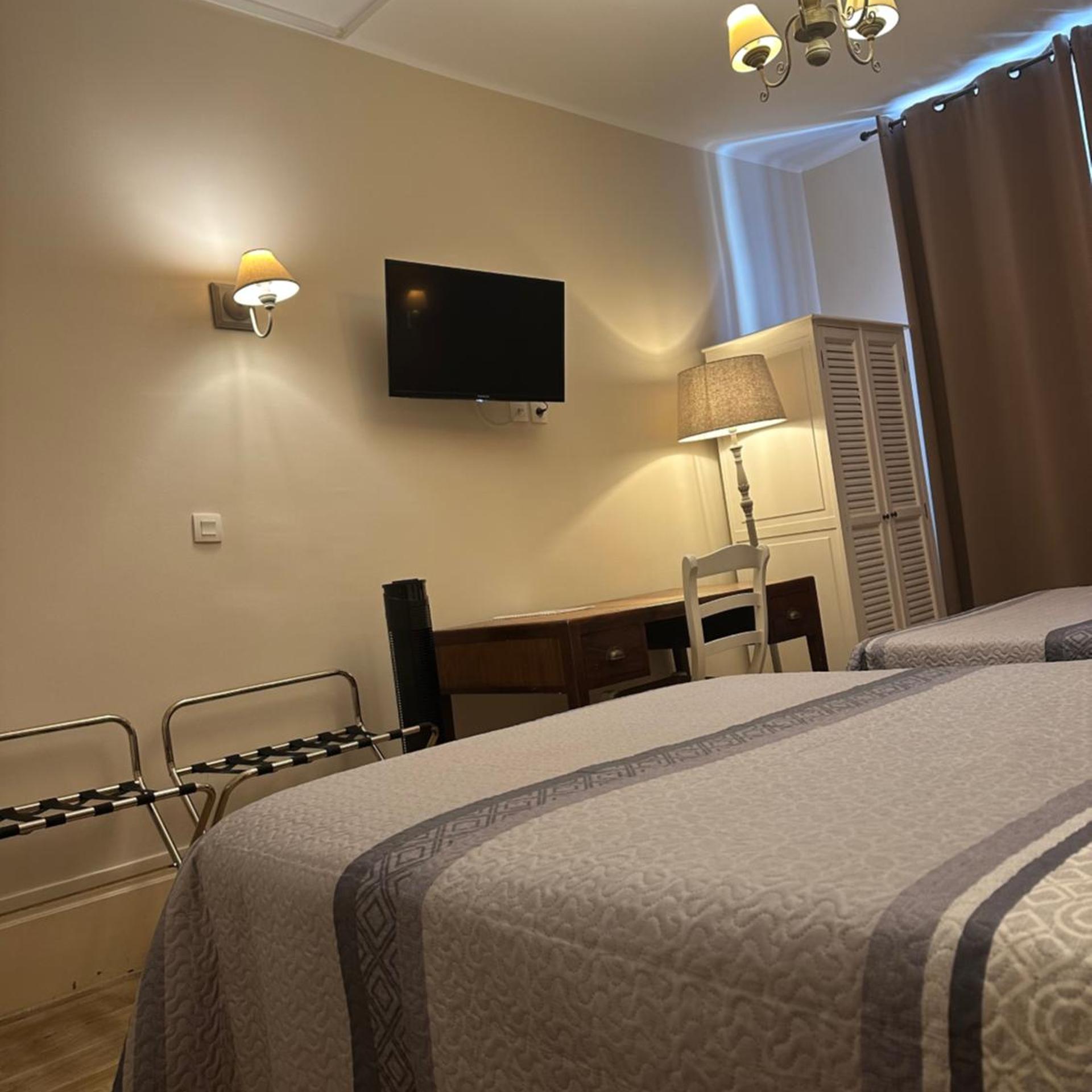 Hotel Azur 32/50