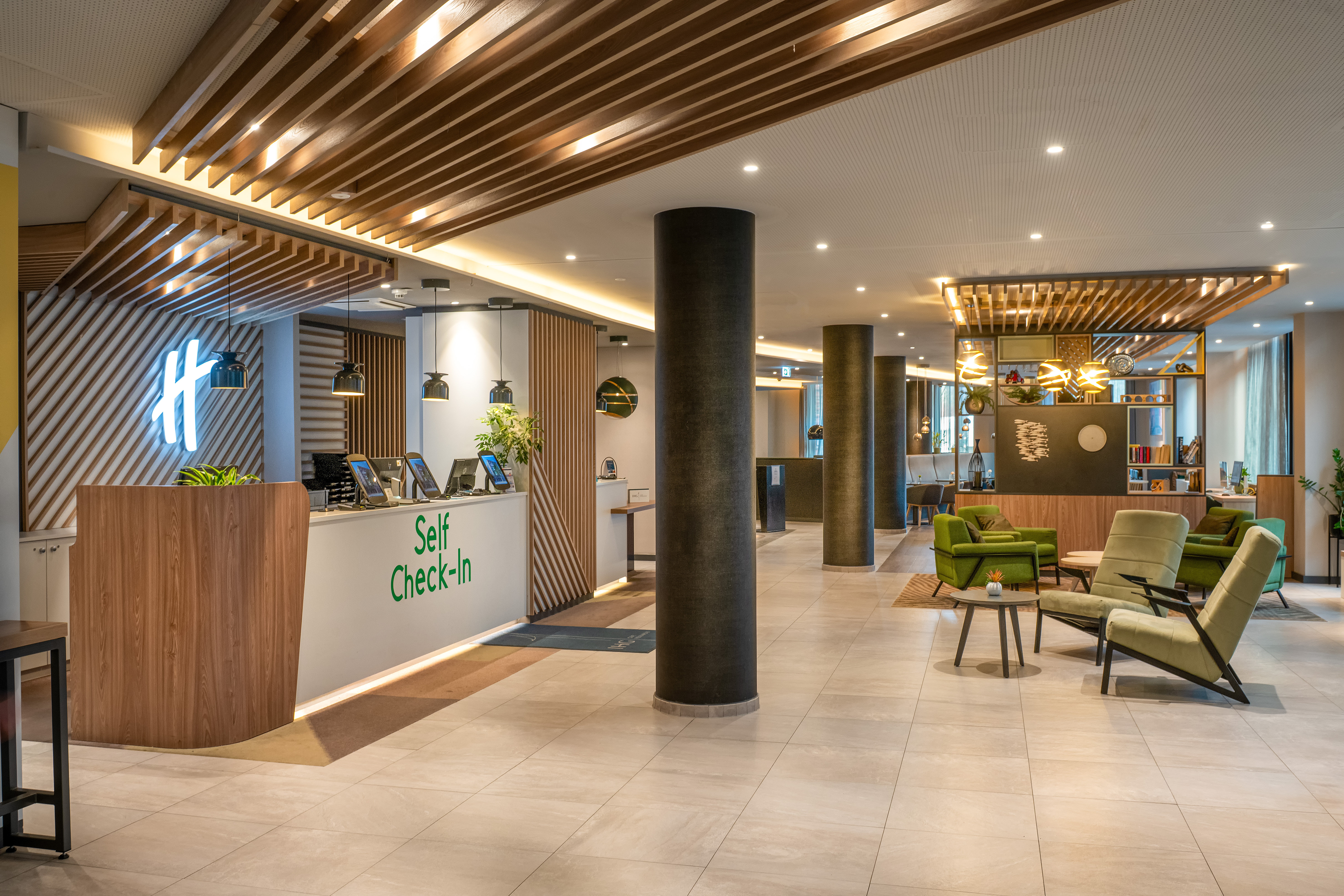 Lobby at Holiday Inn Hamburg Berliner Tor, HAMBURG