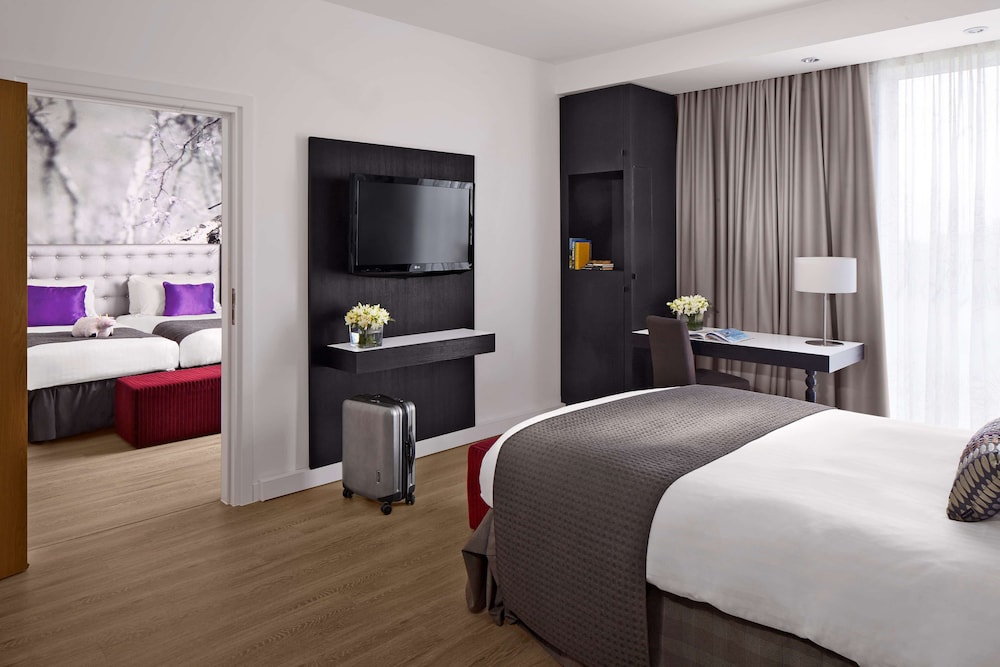 Radisson Blu Hotel East Midlands Airport 11/50