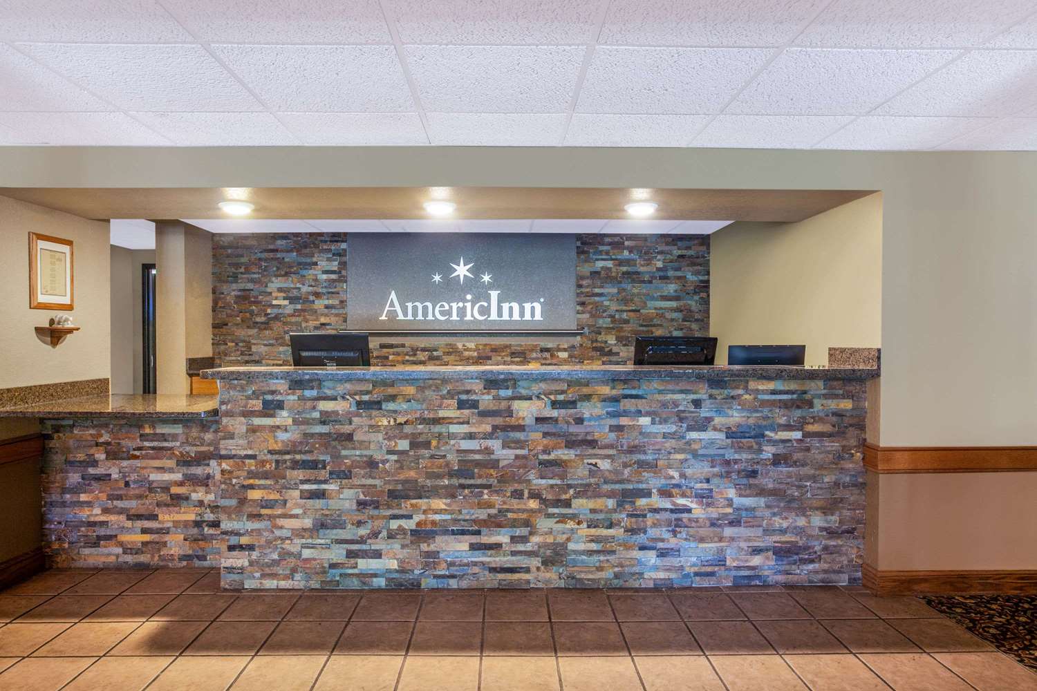 Americinn By Wyndham White Bear Lake St. Paul 2/20