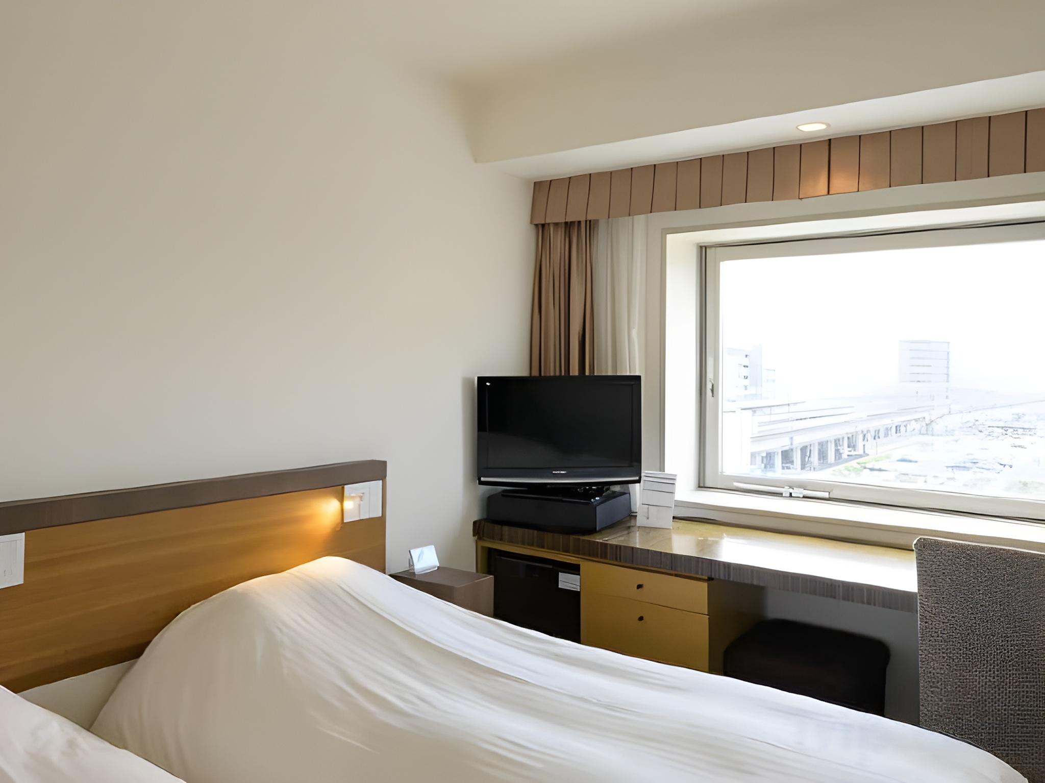 Compact, Twin Beds