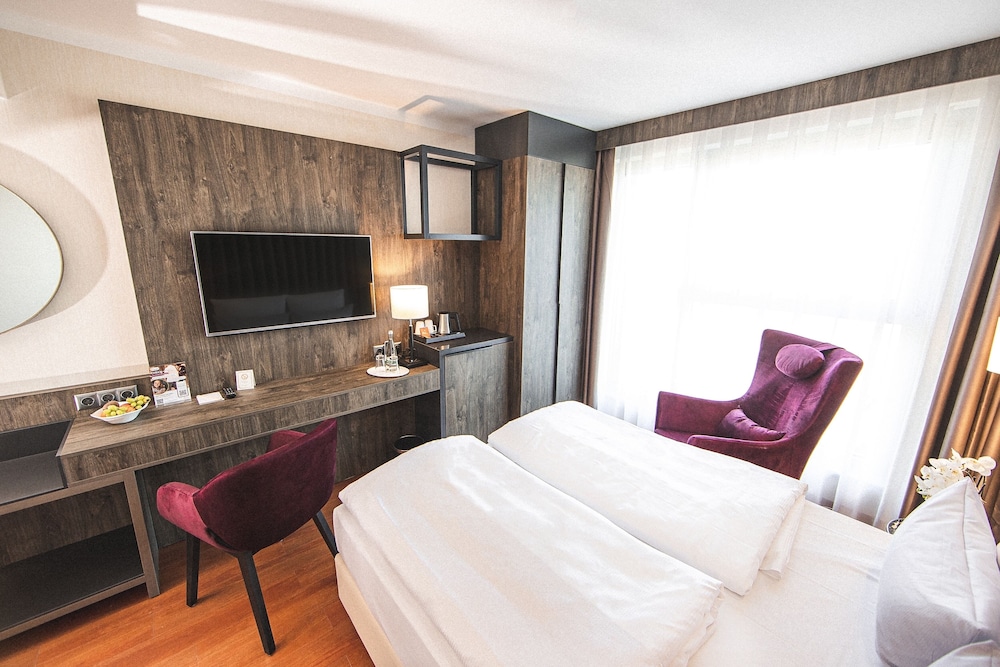 Plaza Premium Karlsruhe 5/35