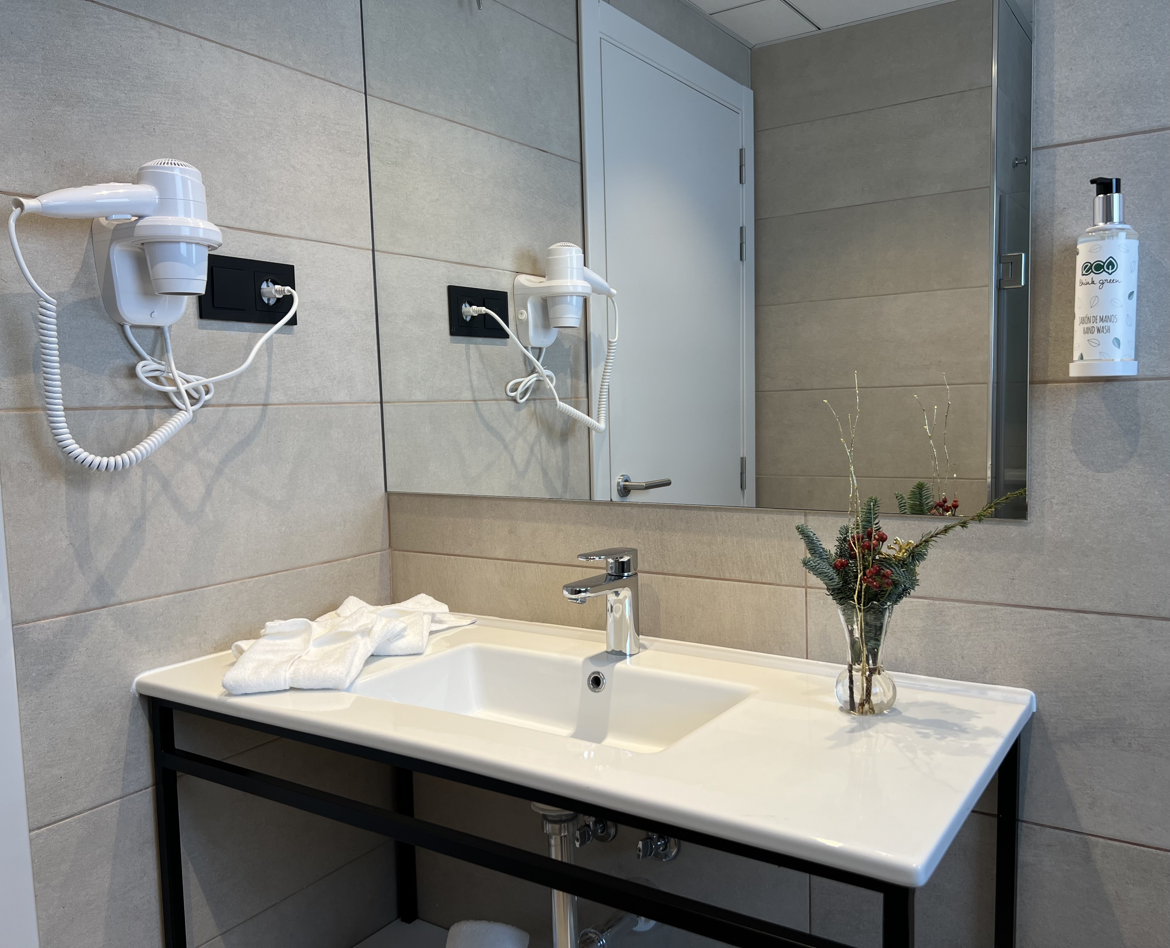 غرفة كلاسيكية بسرير مزدوج، Obal Urban Hotel 3/3