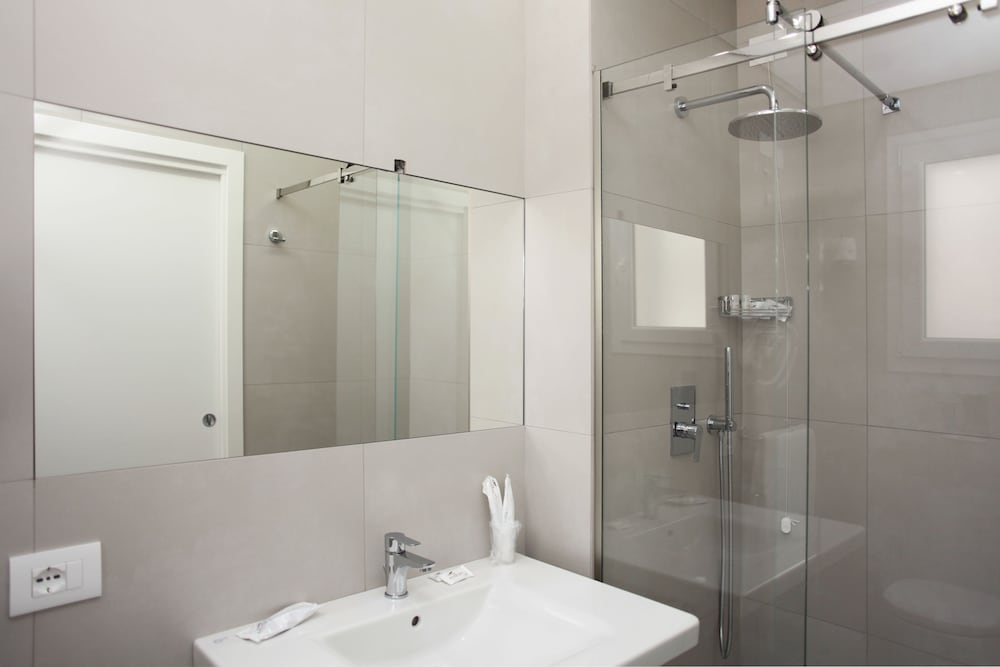 Rivazzurra Design Rooms 42/50