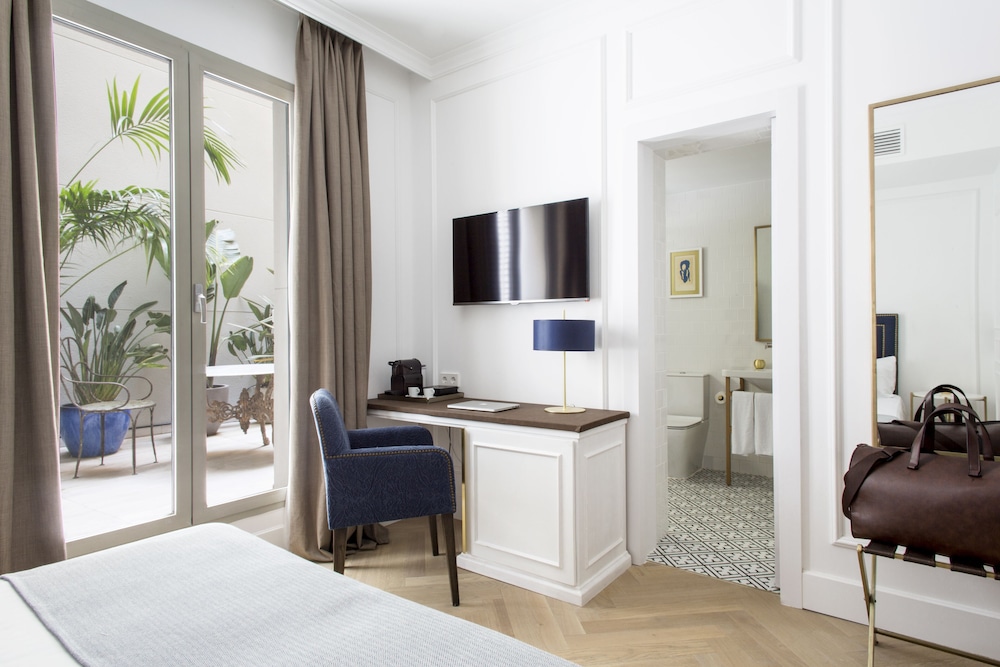 Hotel Midmost Barcelona 11/63