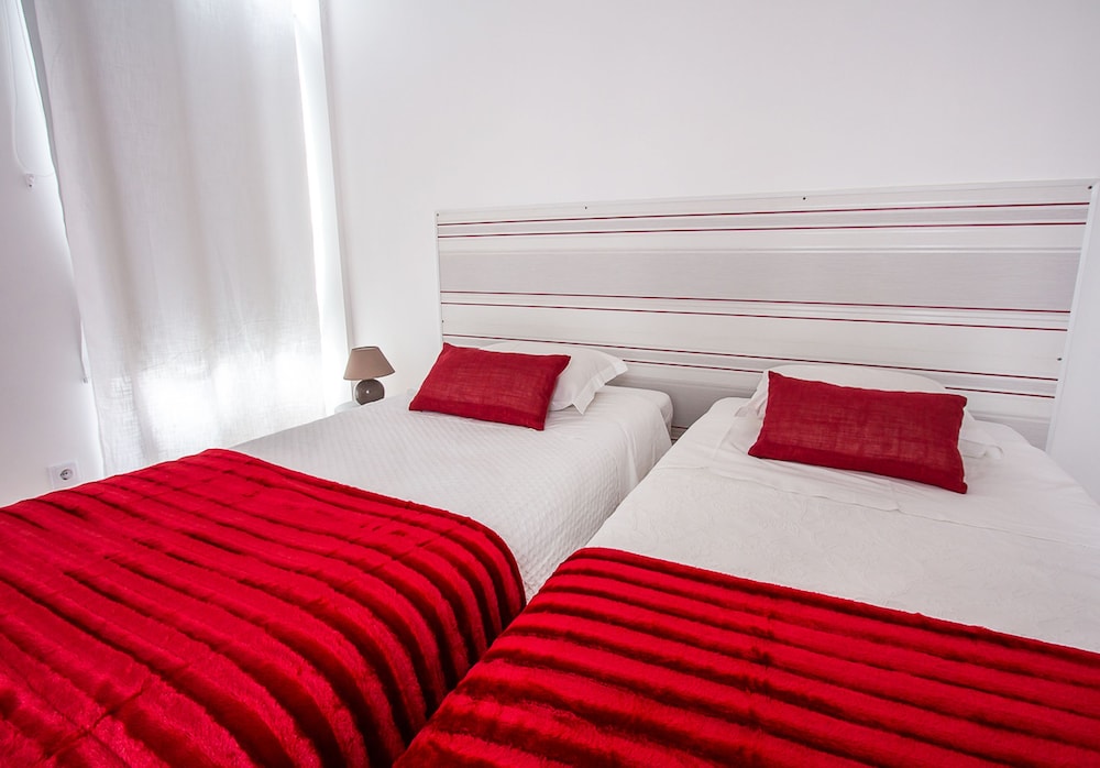 Central Guest House 17/50