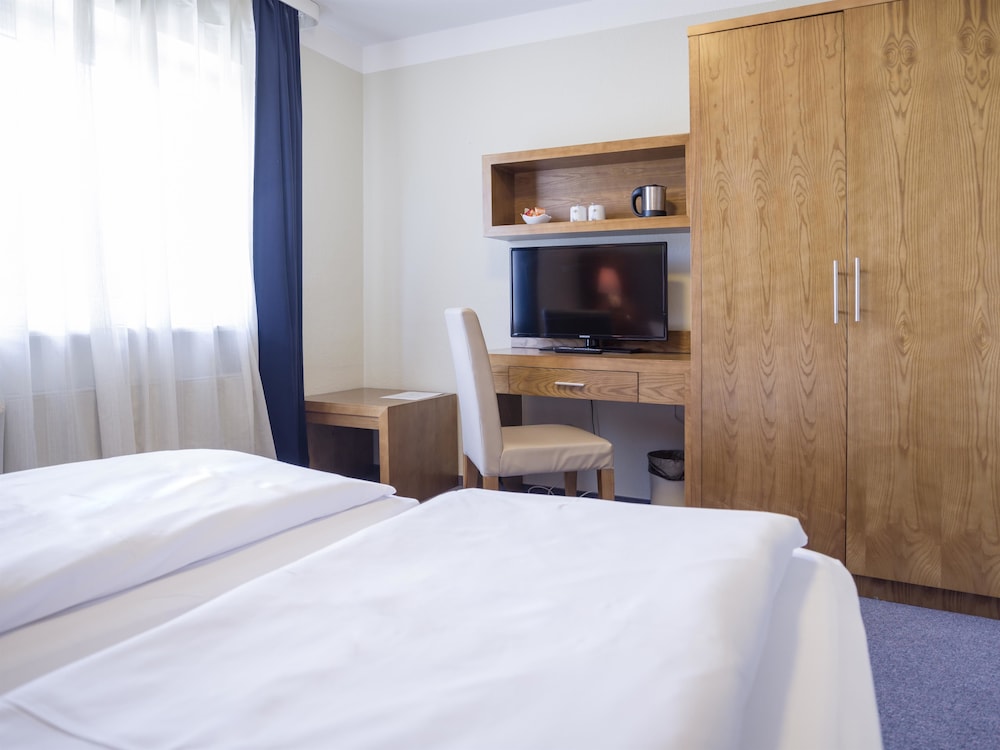 Hotel Konigstein Kiel By Tulip Inn 13/38