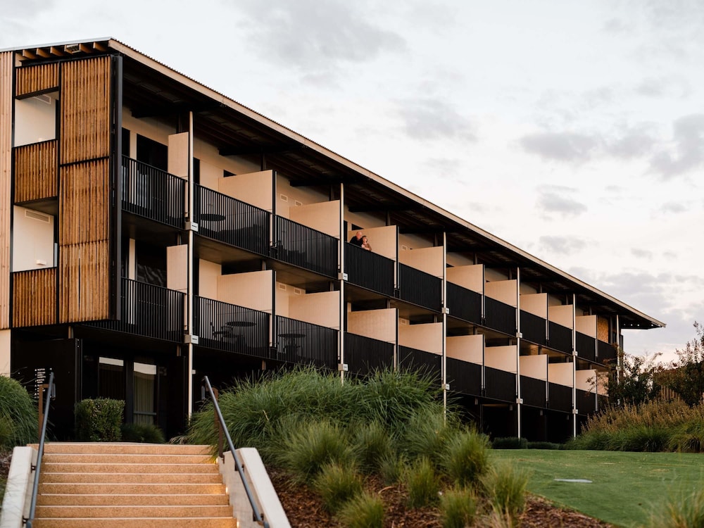 The Sebel Yarrawonga Silverwoods 1/50