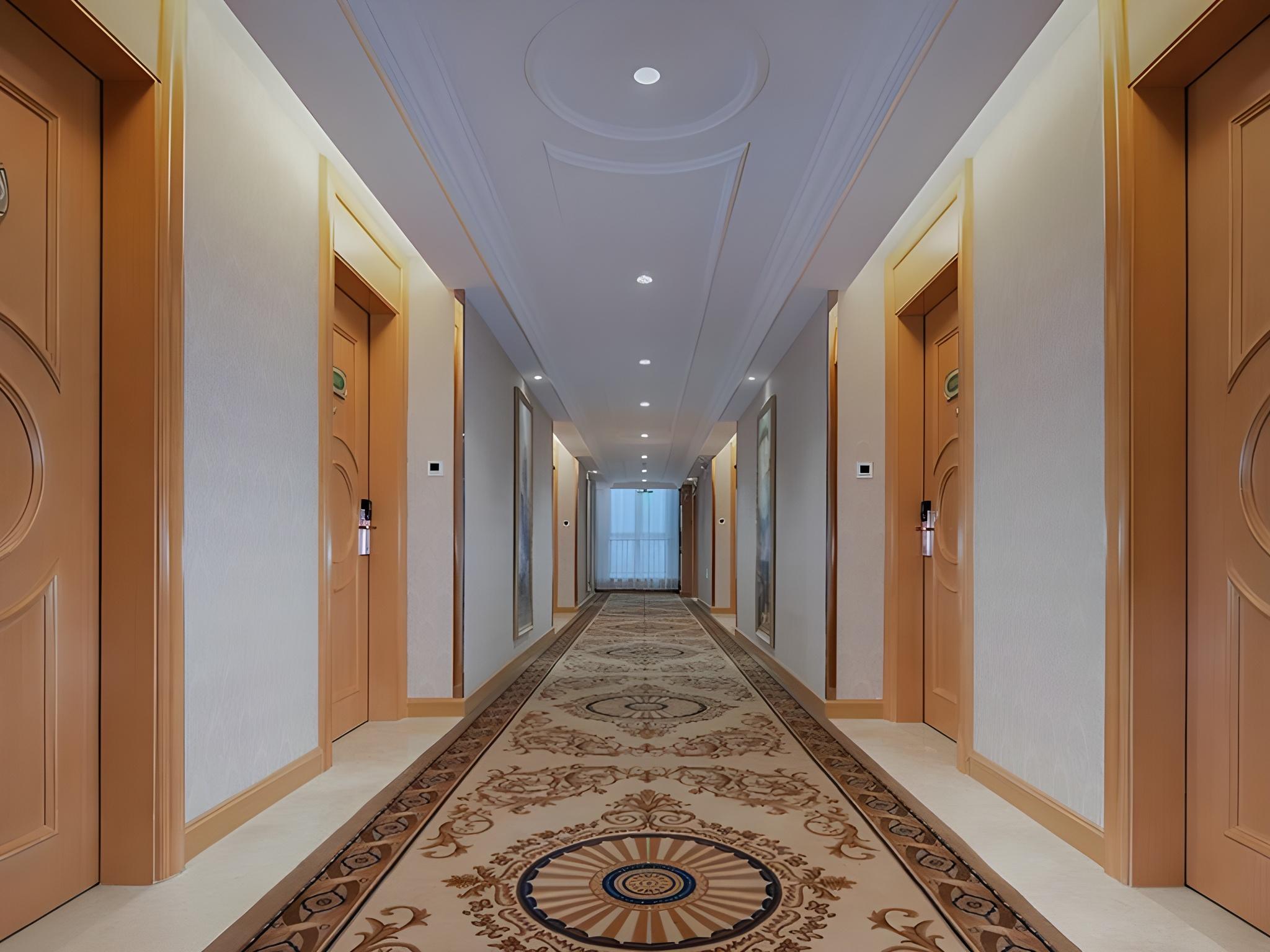 Vienna International Hotel (Langfang Daxing International Airport) 16/28