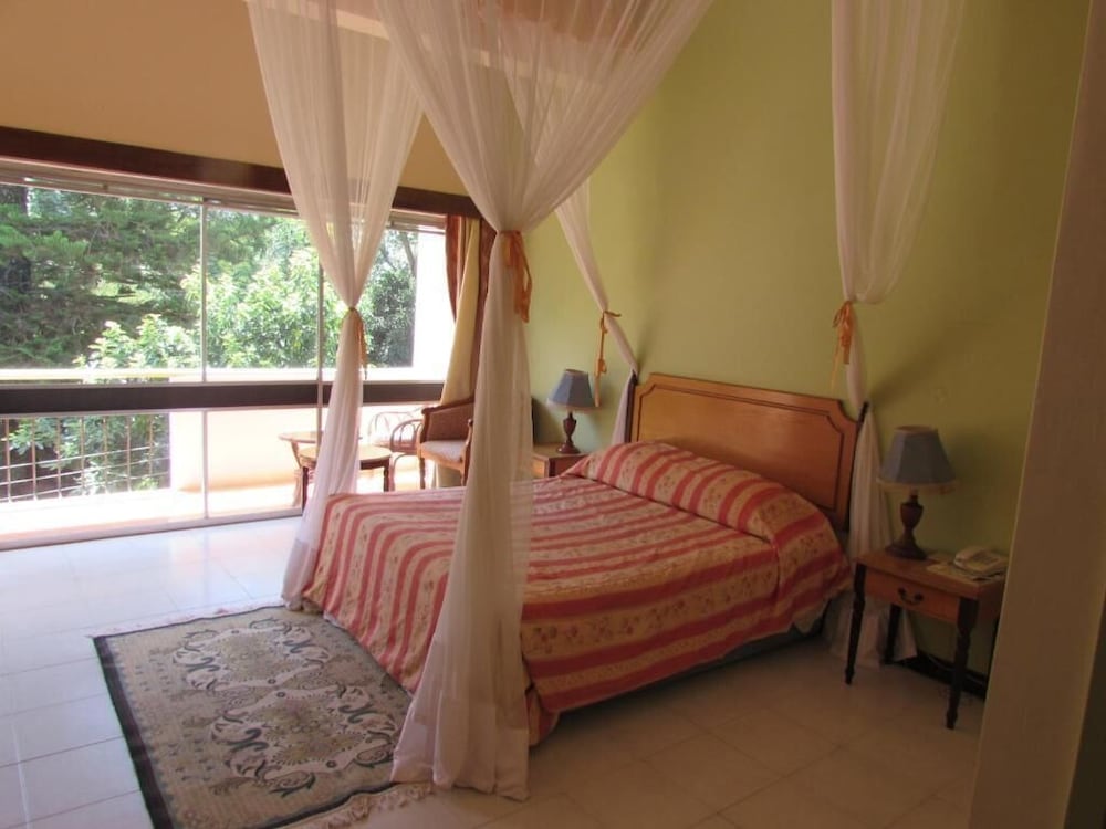 The Equator Hotel 21/60