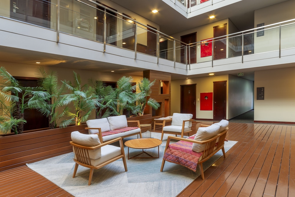 Hotel Laghetto Stilo Borges 33/49