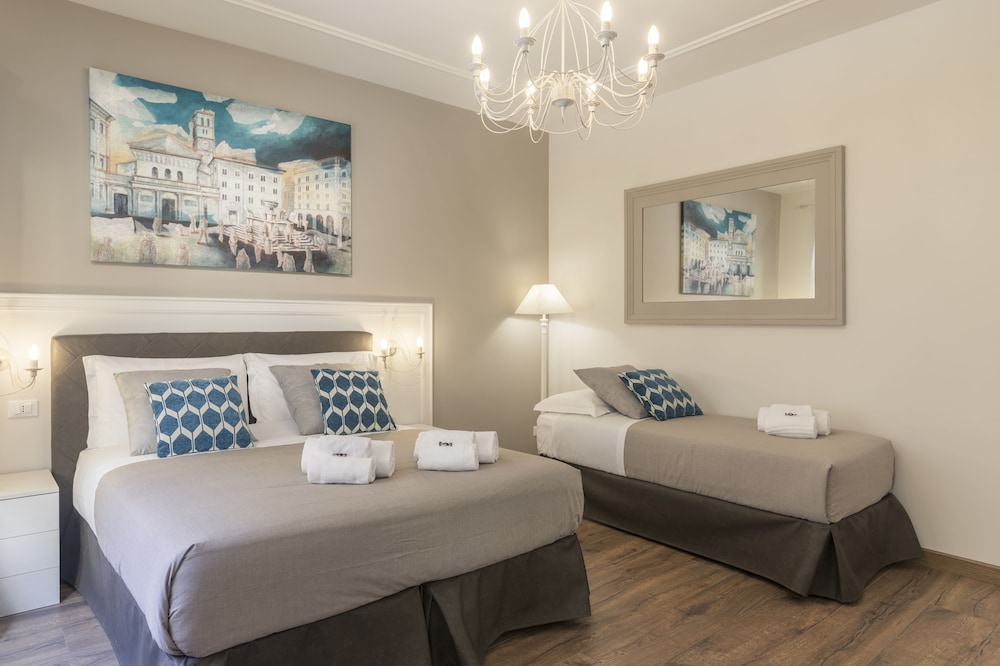 Trastevere Gallery Suites 8/23