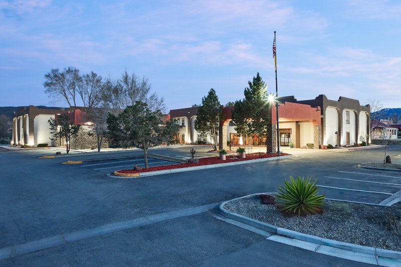Hampton Inn Taos 46/48