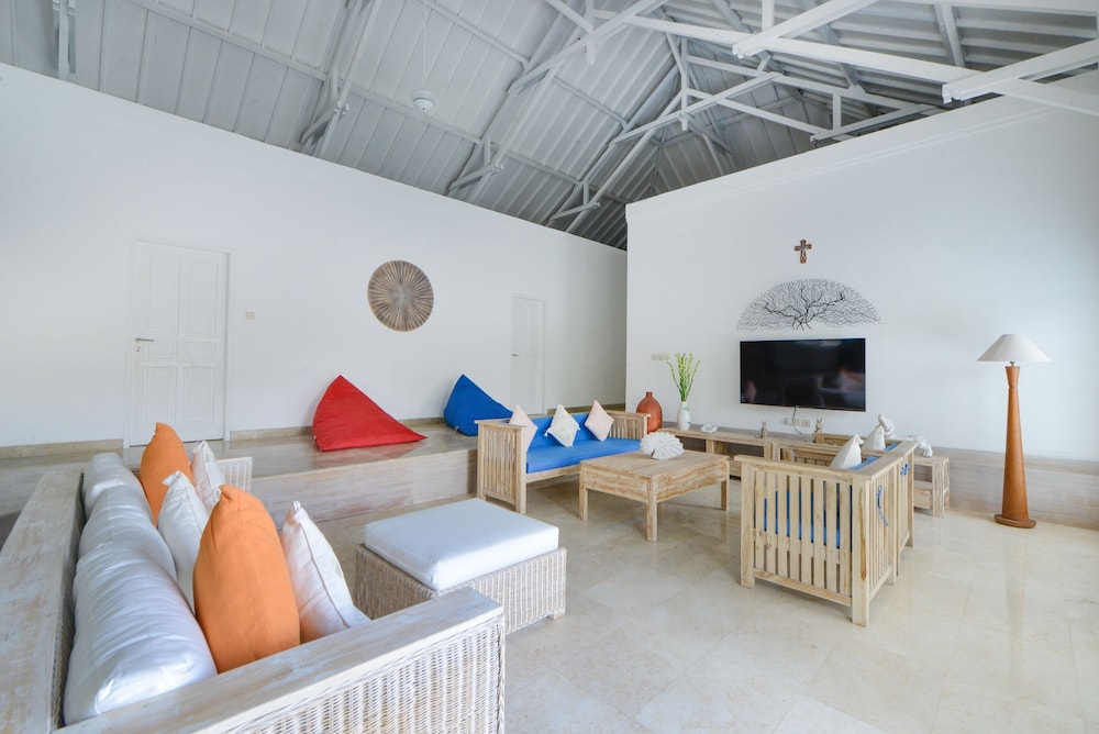 Villa Del Mar Canggu 25/50