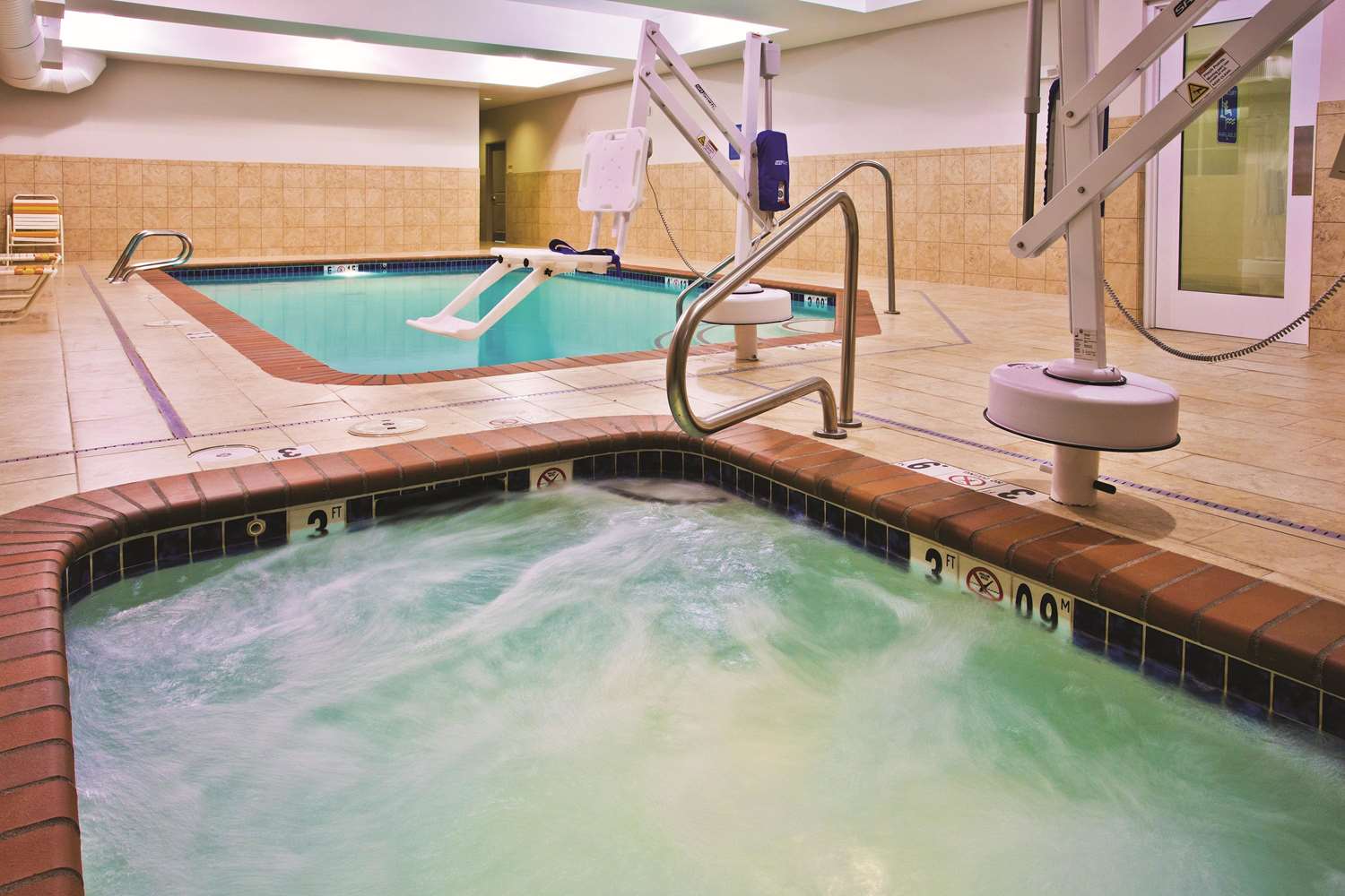 La Quinta Inn & Suites by Wyndham Bellingham 11/34