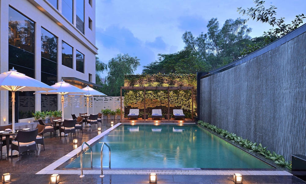 Radisson Mumbai Andheri MIDC 1/65