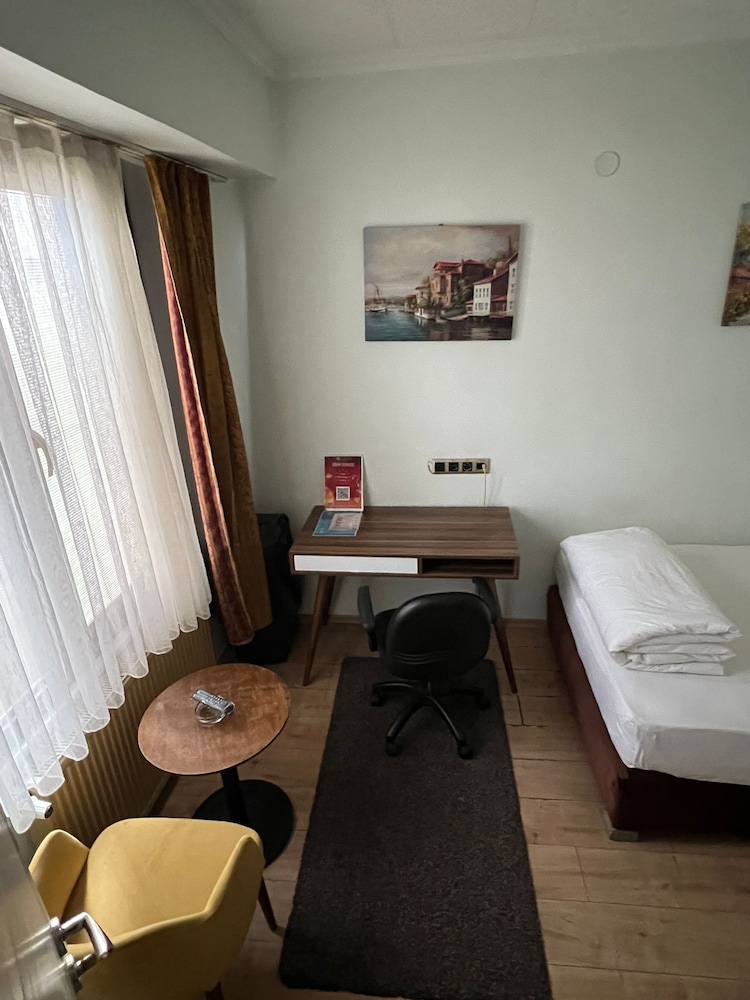 غرفة بزنس بسرير مزدوج بإطلالة على المدينة، Hotel Torun Istanbul Old City 2/7