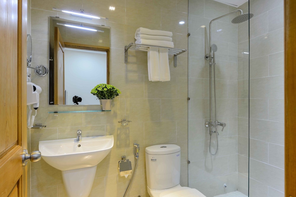 Akoya Saigon Central Hotel 35/37