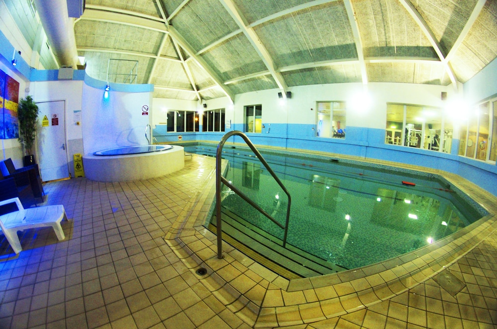 Holiday Inn Aylesbury 25/60