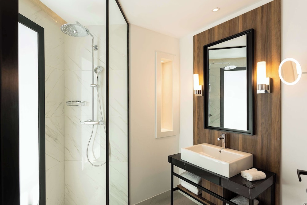 Radisson Hotel Tunis City Center 62/65