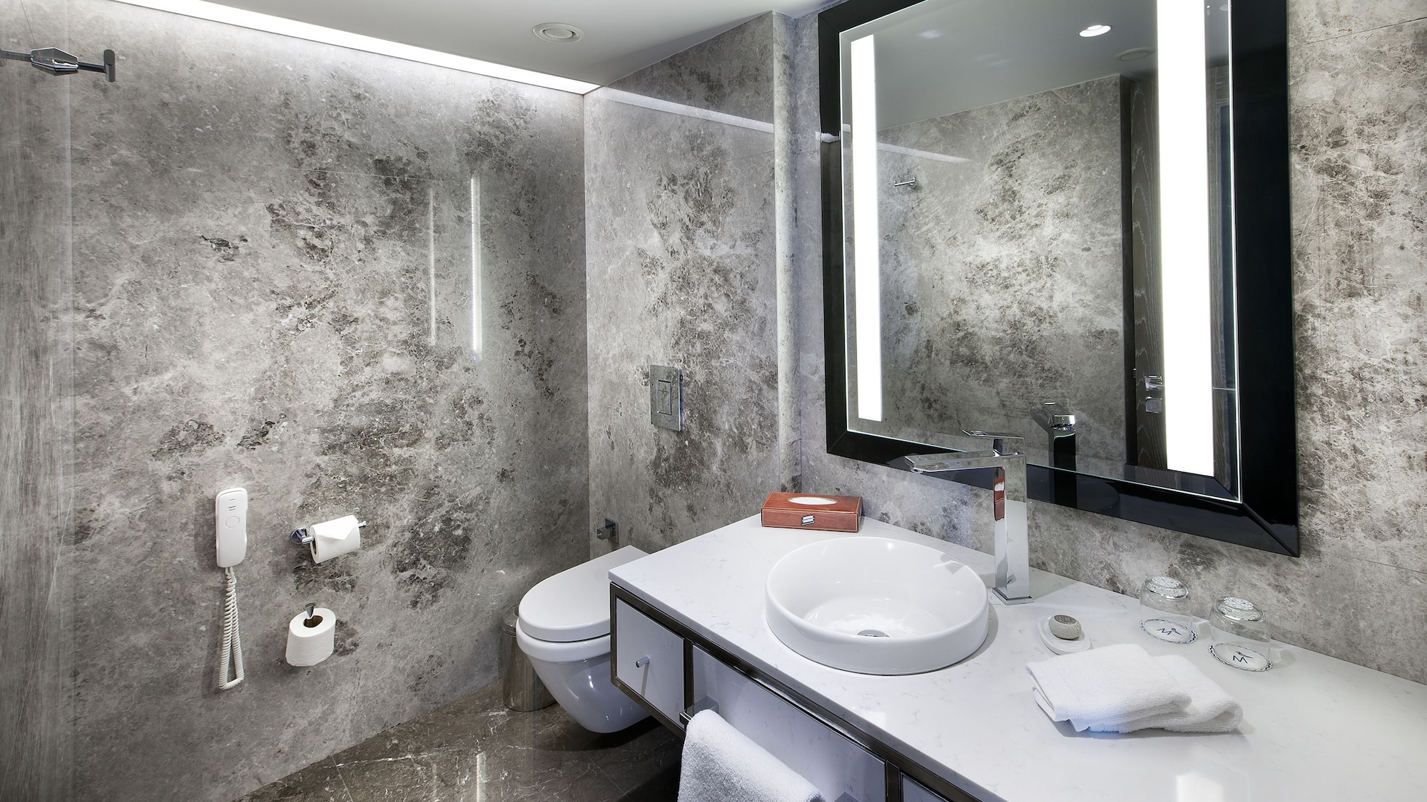 Club, Double Bed, Bosphorus View, Lounge Access, Corner، The Marmara Taksim 6/6