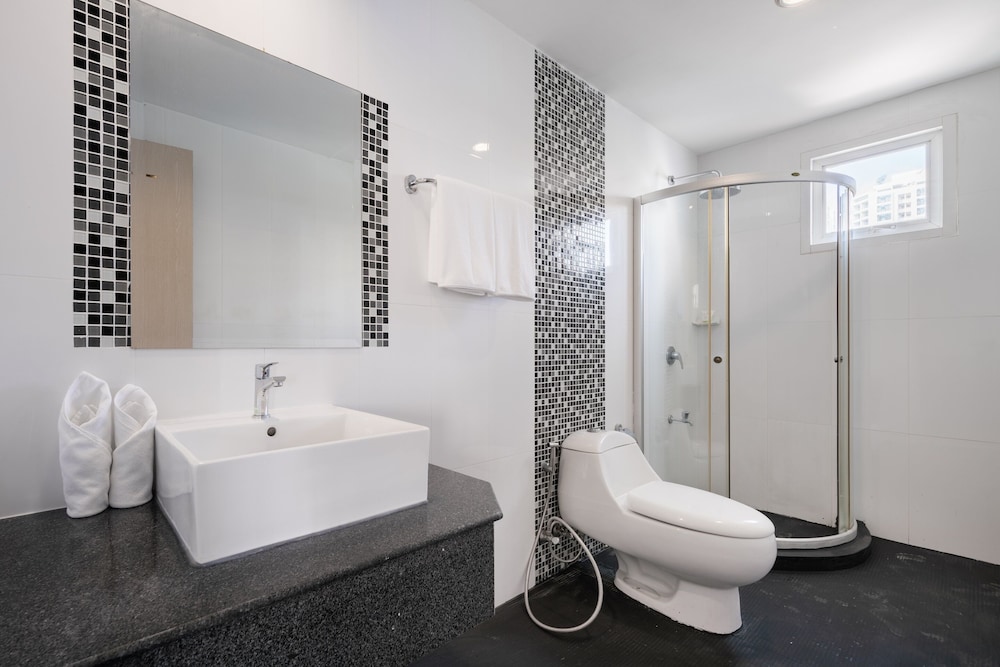 Icheck Inn Residence Sathorn 50/50