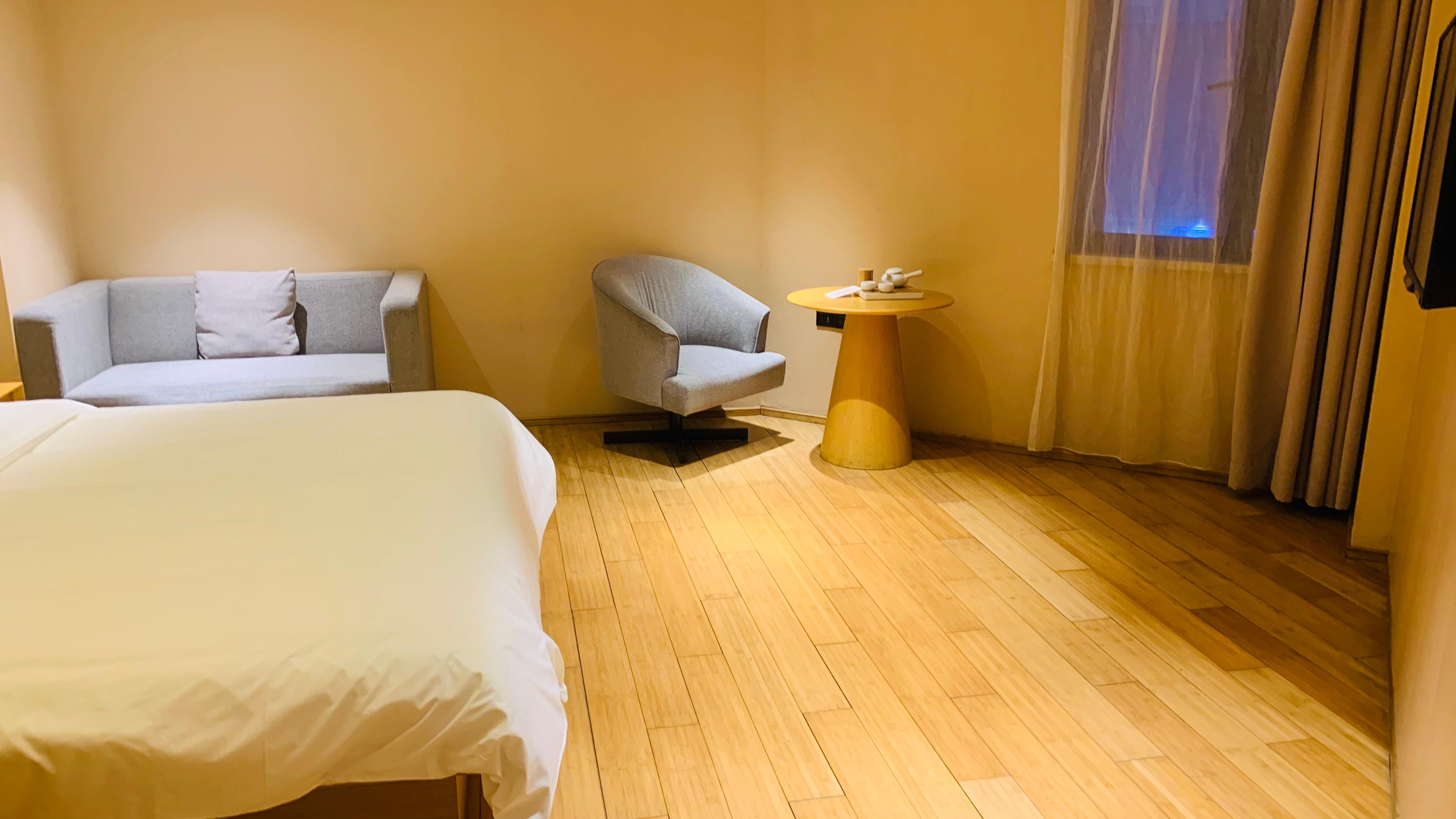 Ji Hotel (Shanghai Kangqiao Xiuyan Road) 16/34