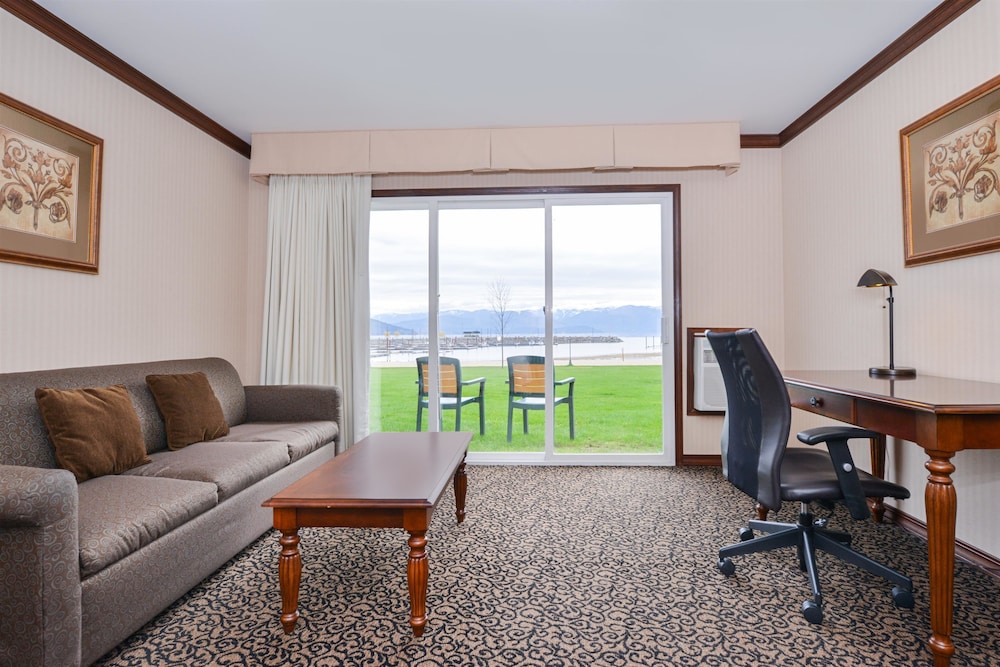 Best Western Edgewater Resort 33/46