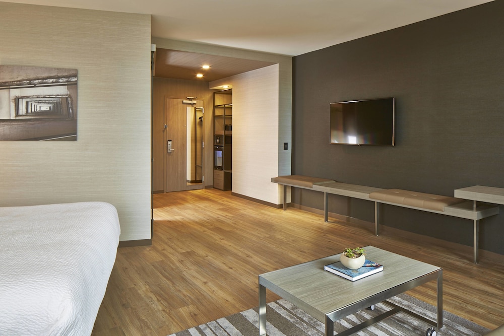 Ac Hotel Columbus Dublin 31/62