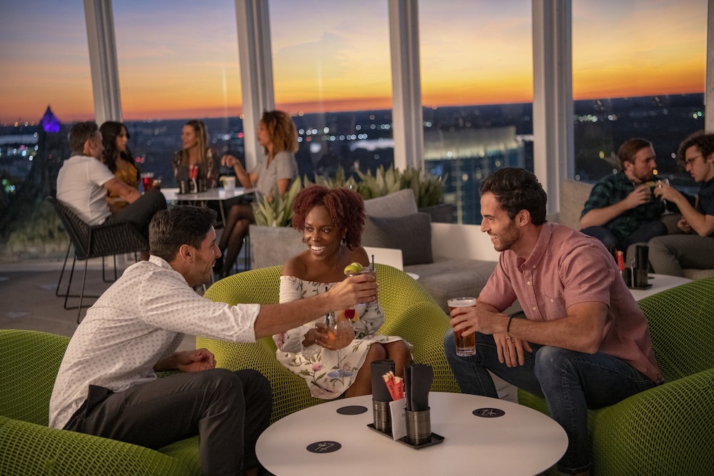 Universal's Aventura Hotel 34/46