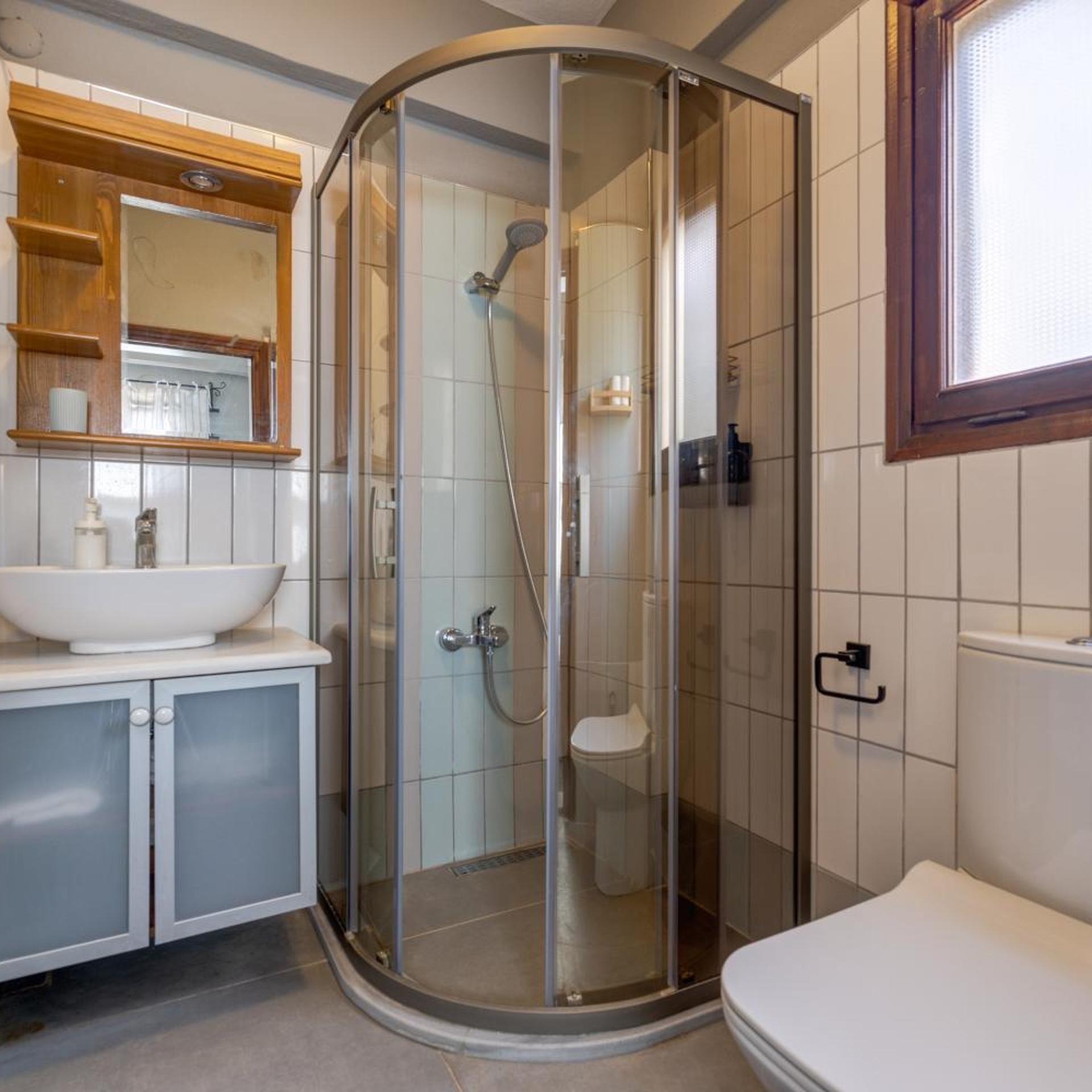 غرفة بسرير مزدوج بشرفة، Aral Tatil Ciftligi 8/8