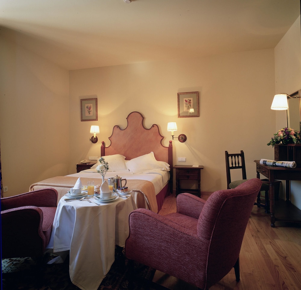PARADOR DE CAMBADOS 24/50