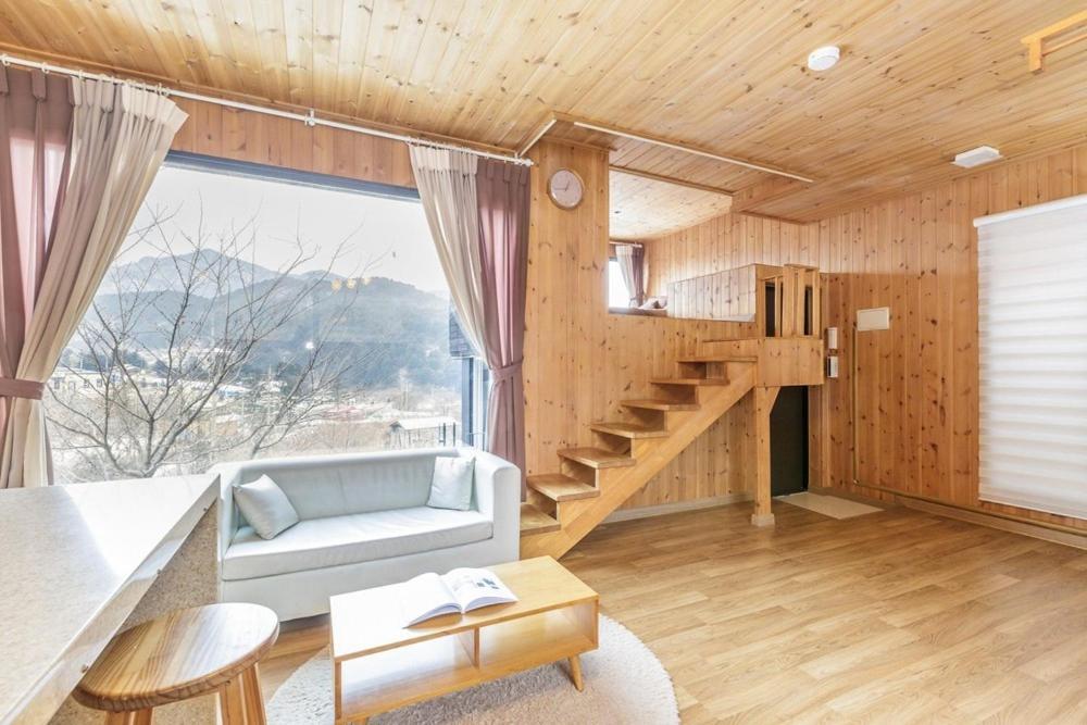 Gapyeong Garden Of Narsha Pension 7/33