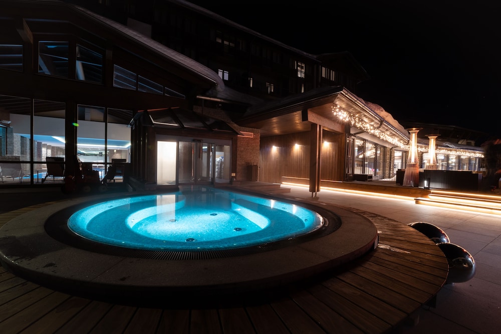 HOTEL & SPA WULFENIA 34/66