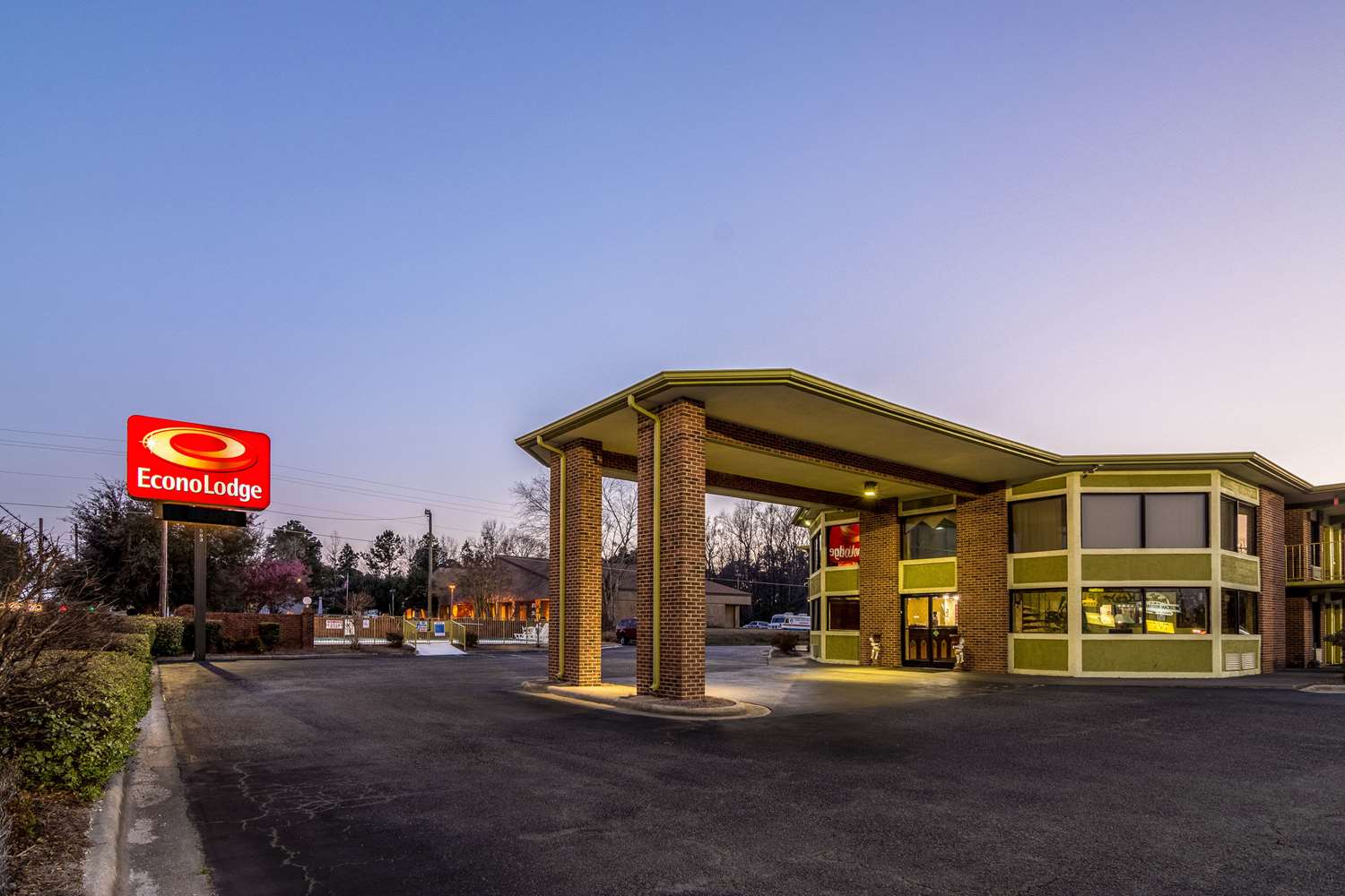 Econo Lodge Whiteville, NC 24/25