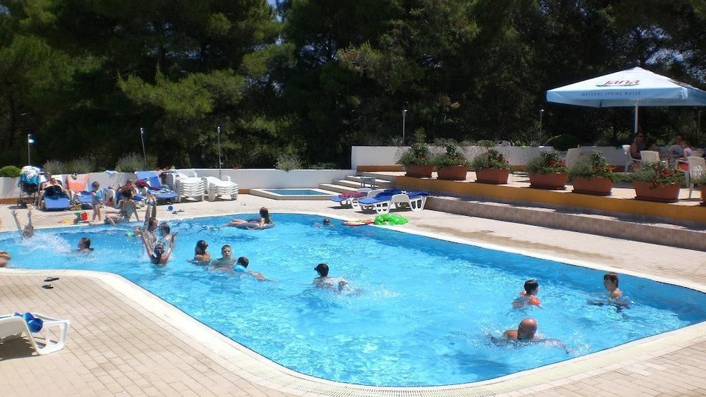 Pula Hotel 28/37