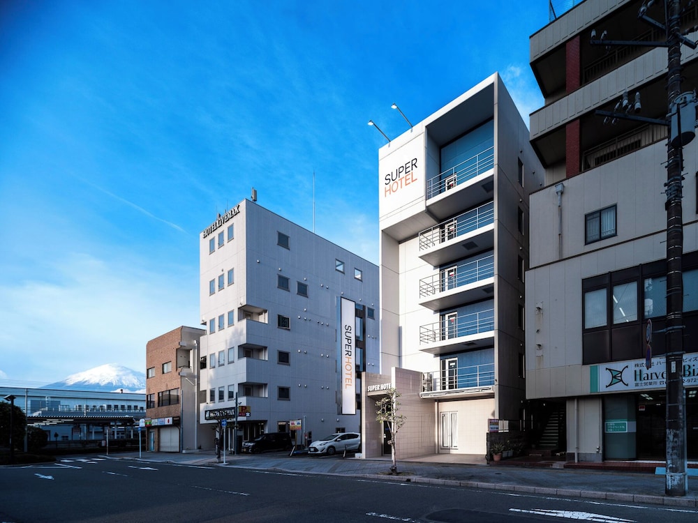Super Hotel JR Fujiekimae Kinenkan 38/42