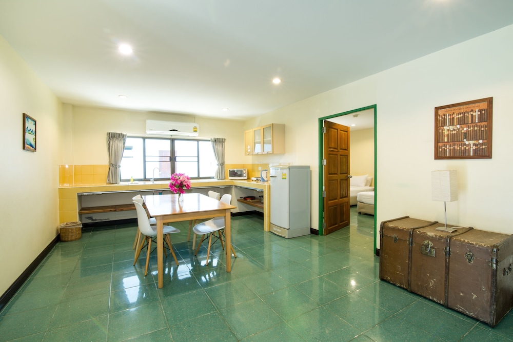 Dolphin Bay Resort 50/69
