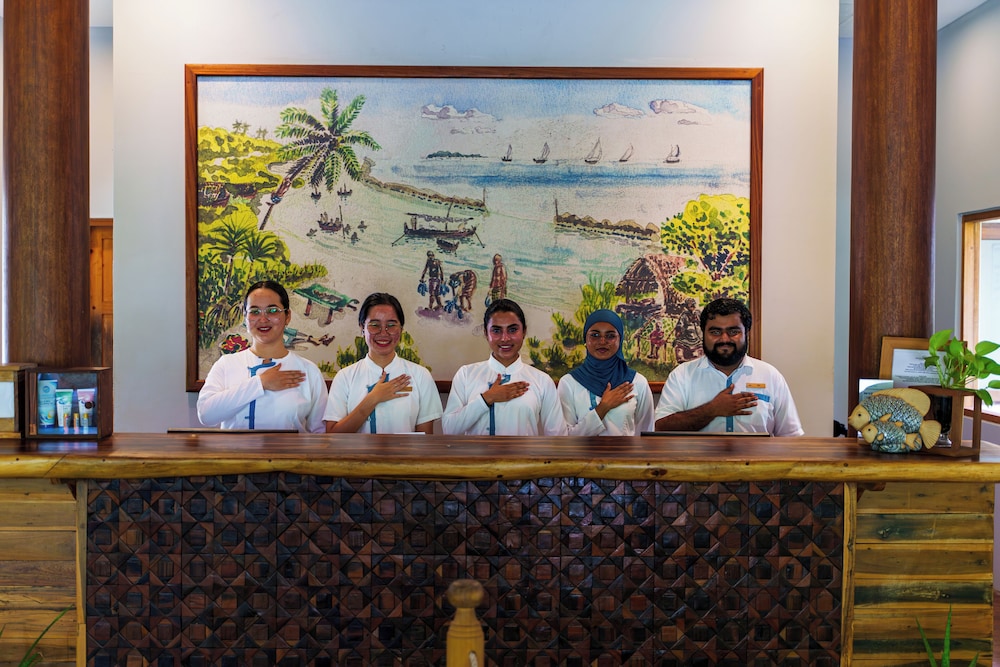 Reethi Faru Resort 14/114