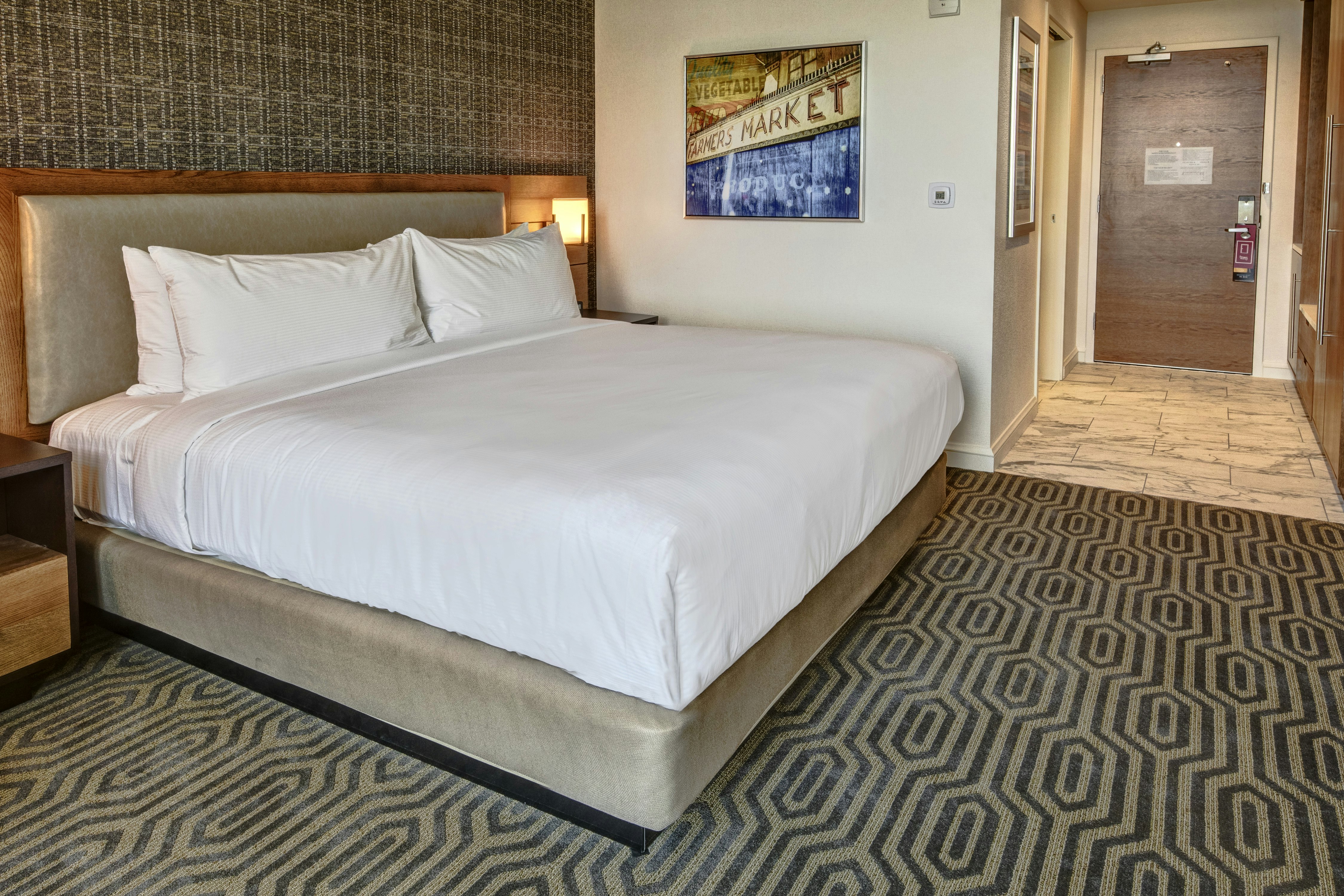 Room, King Bed, Executive Level