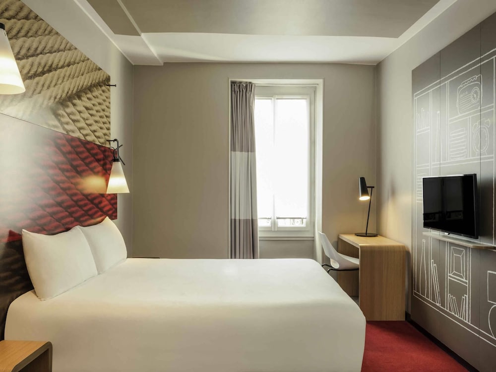 IBIS PARIS AVENUE DE LA REPUBLIQUE 8/49