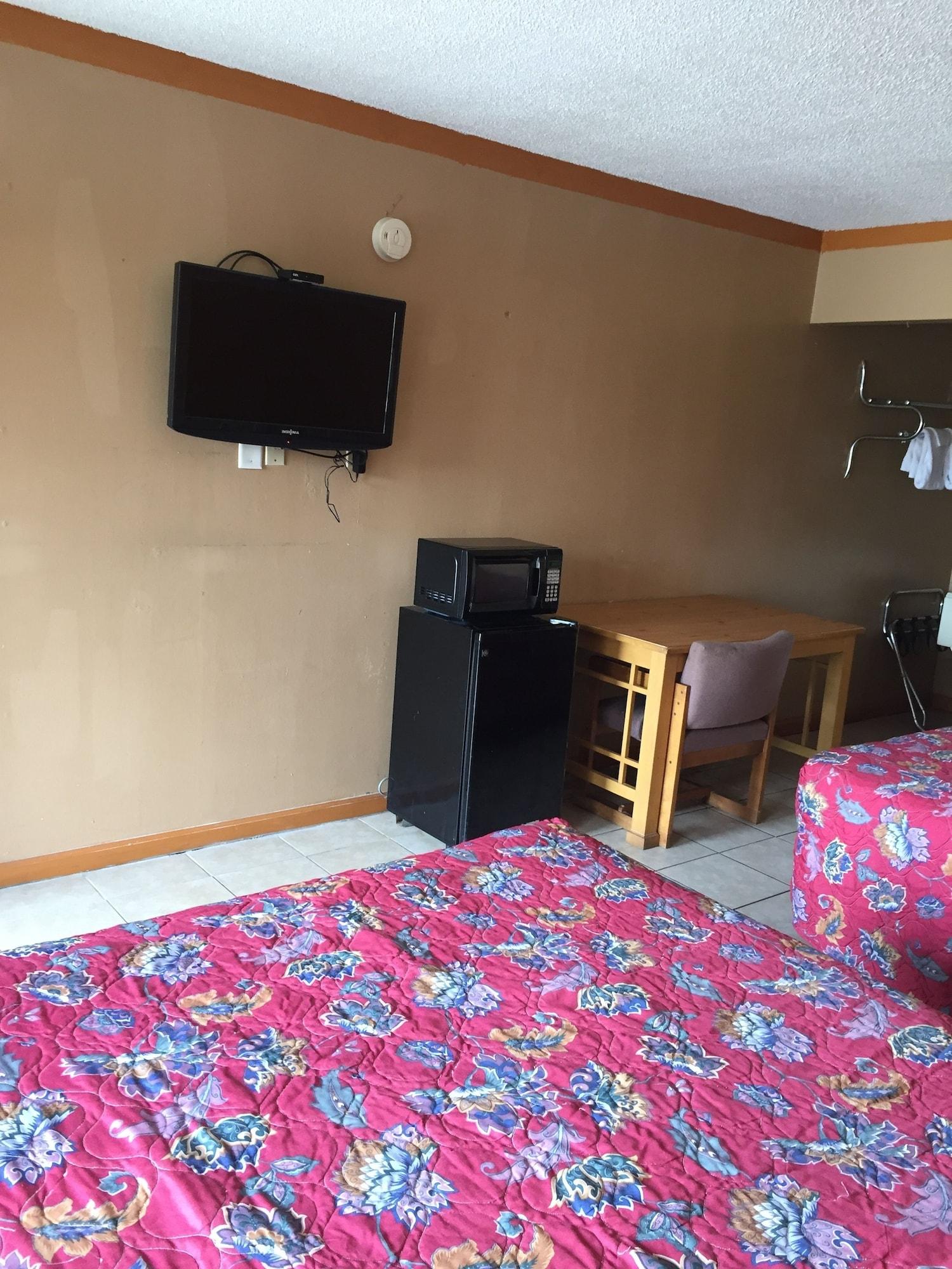 Budget Inn And Suites 25/28