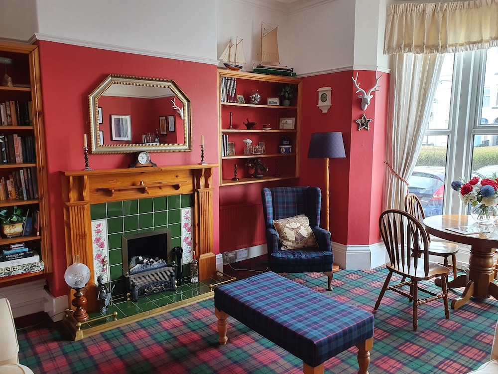 The Braemar Hotel 31/50