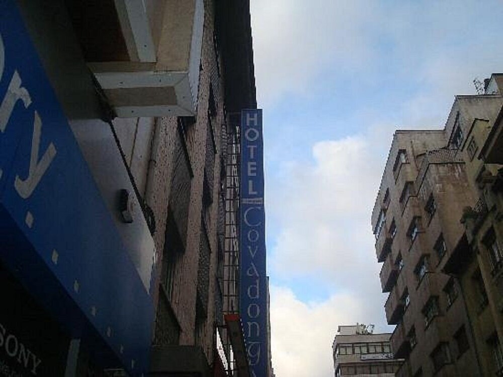 B48 Oviedo Opera in OVIEDO