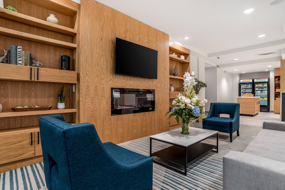 Comfort Inn & Suites Panama City Beach - Pier Park Area 46/61
